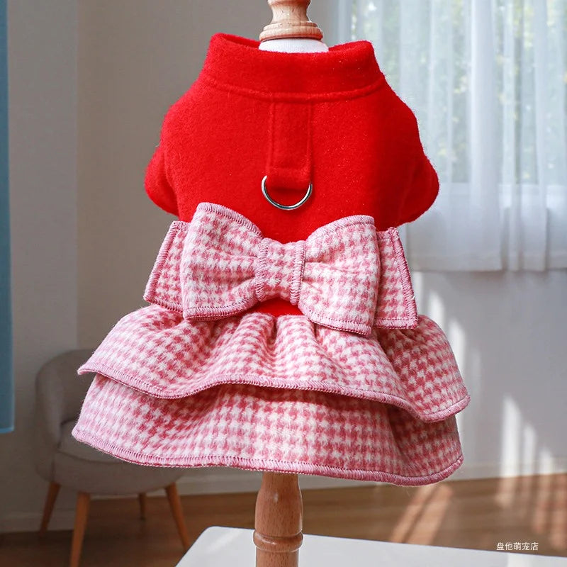 Vestido Pet Xadrez com Laço Duplo e Forro Aconchegante para Cães