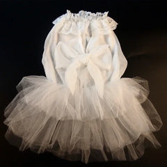 Vestido Branco para Cachorro com Saia Rodada e Renda