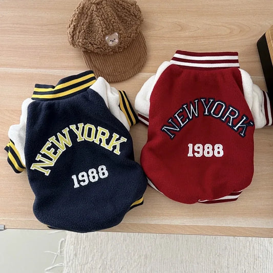 Jaqueta College para Pets Estilo New York 1988