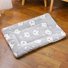 Colchonete Acolchoado para Gatos e Cães — Flanela Quentinha